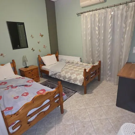 Dimitris Gerakas Apartment *